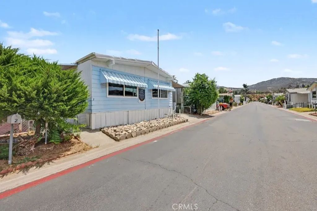 13655 Highway 8 Business 2, El Cajon