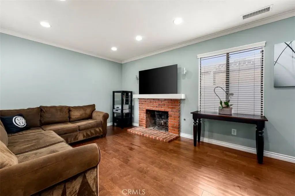 939 W 19th, Costa Mesa