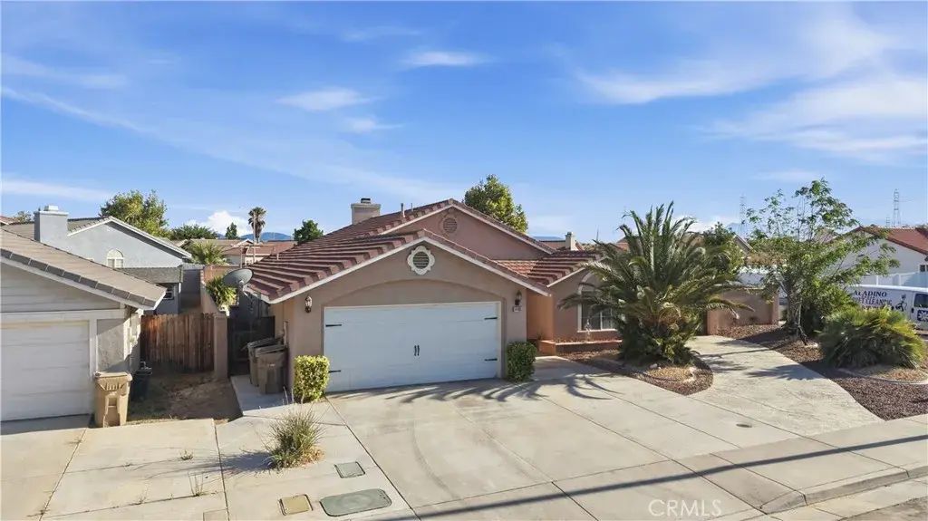 14405 Cedar, Hesperia