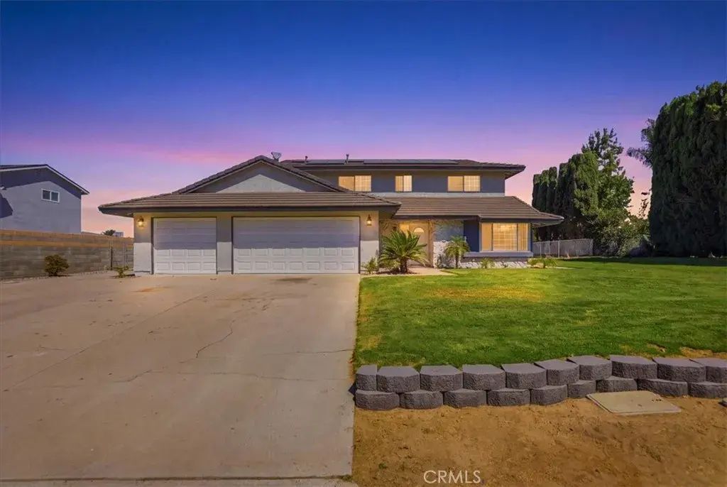 11529 Geyser, Jurupa Valley