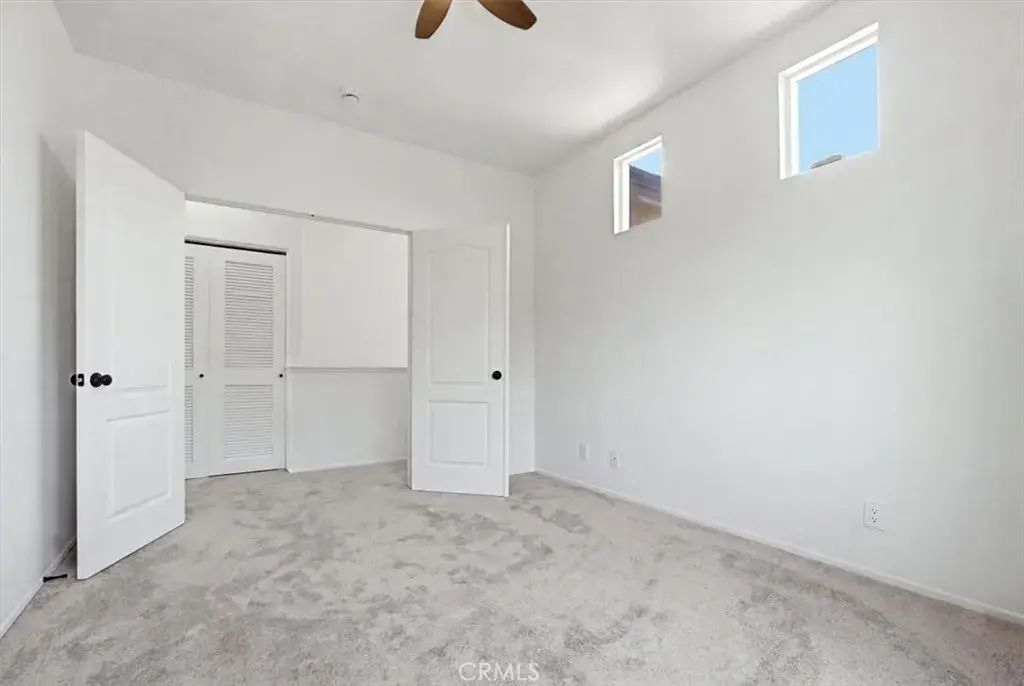 511 N Lark Ellen E, Covina