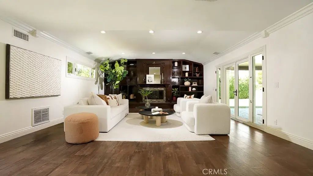 25721 Cervantes, Mission Viejo