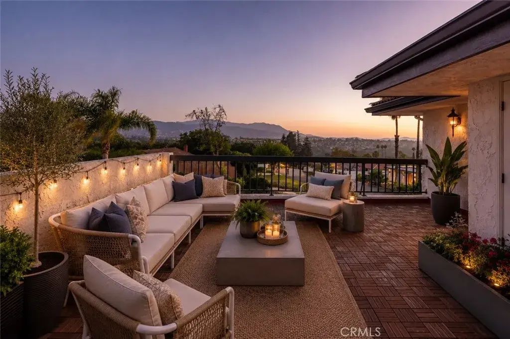 2044 Calle Yucca, Thousand Oaks