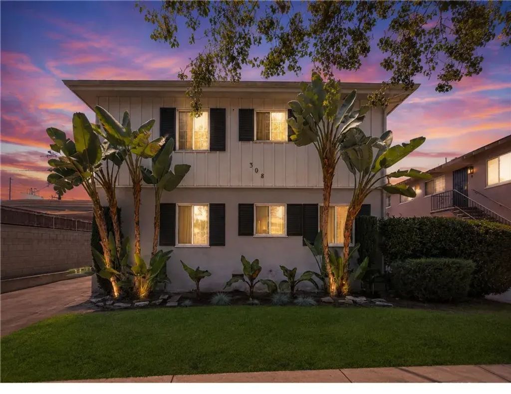 308 E Maple Apt 5, Glendale