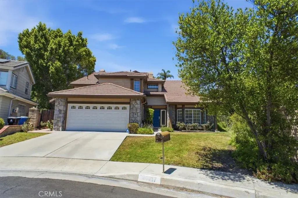 24017 Meredith Court, West Hills