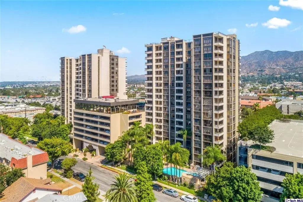 345 Pioneer Drive 1404, Glendale