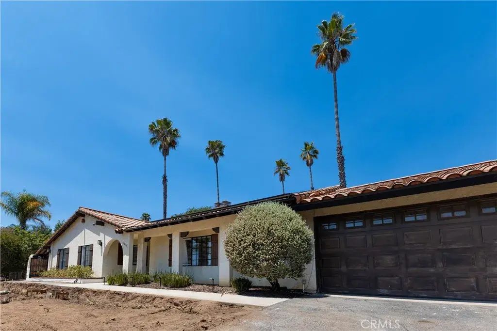 1338 Joy, Fallbrook