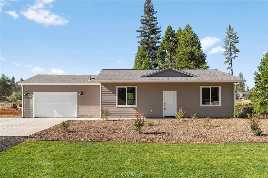6692 Brook Way, Paradise