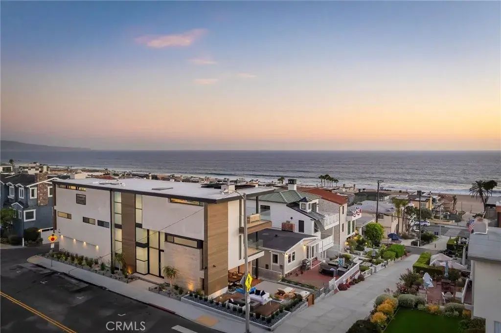 232 6th Street, Manhattan Beach