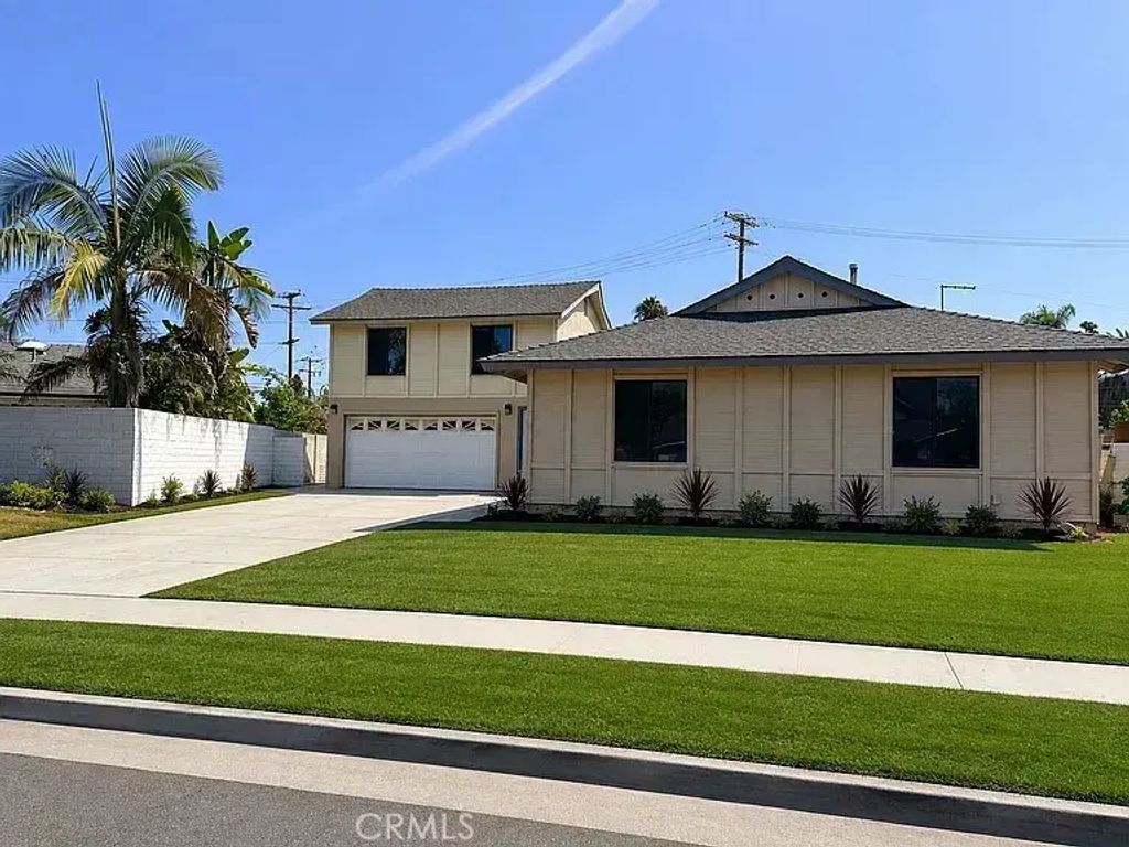 17530 Chestnut, Fountain Valley