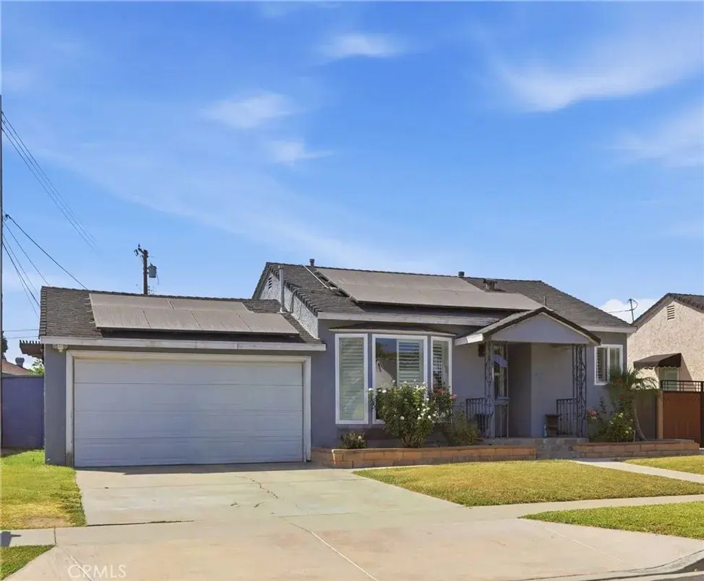 8151 Bradwell, Whittier