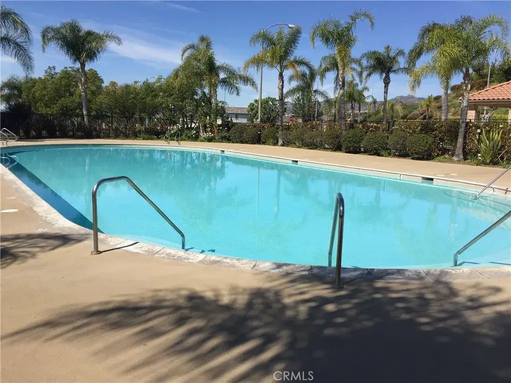 19850 Sierra Meadows, Porter Ranch