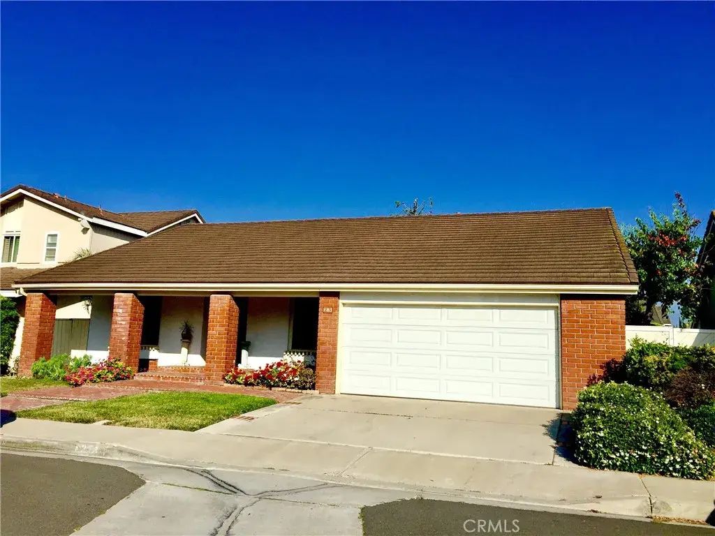 25 Deerwood West, Irvine