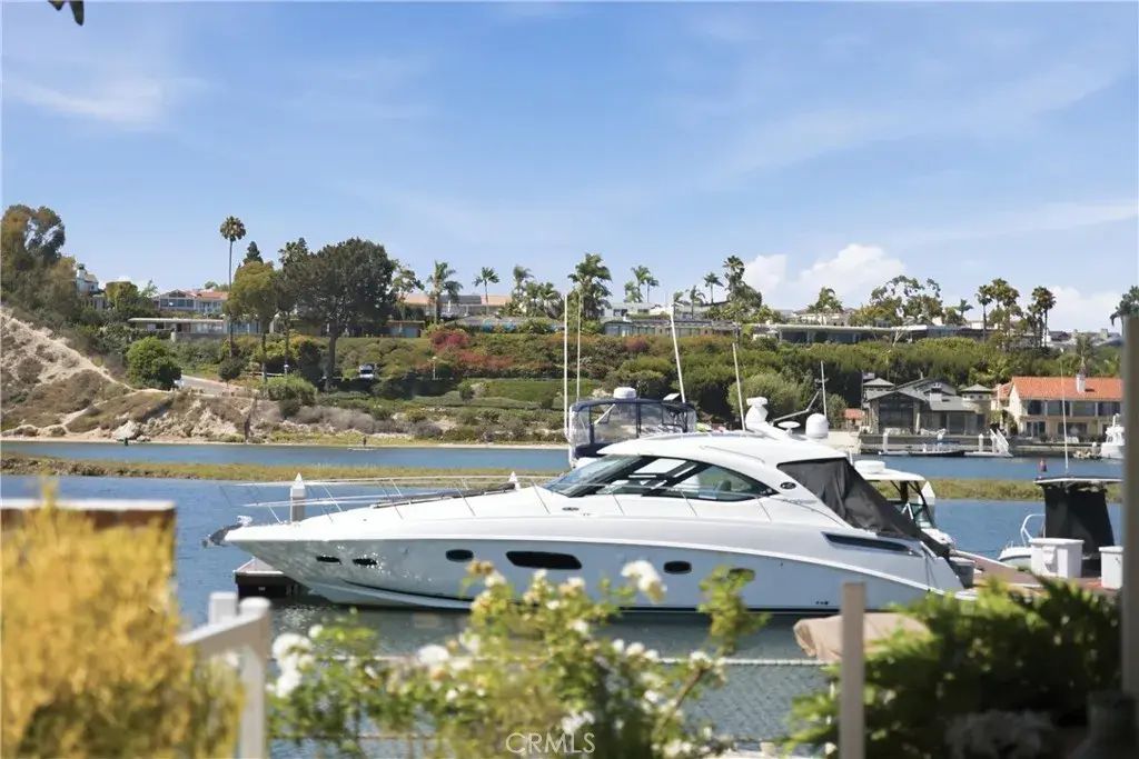 40 Saratoga, Newport Beach