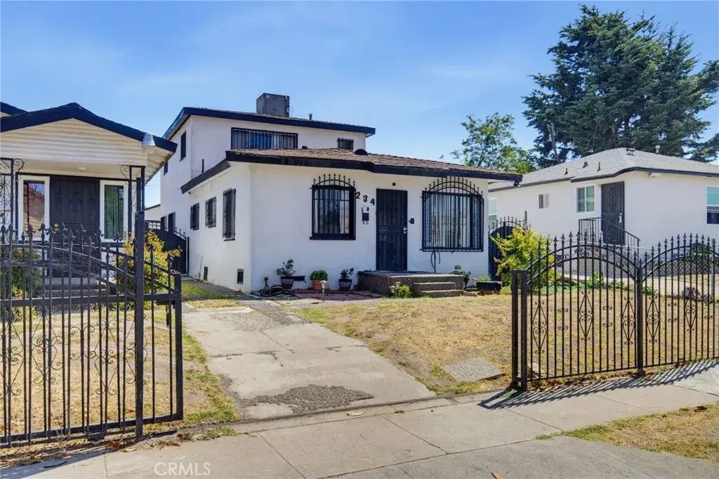 234 E 111th Street, Los Angeles