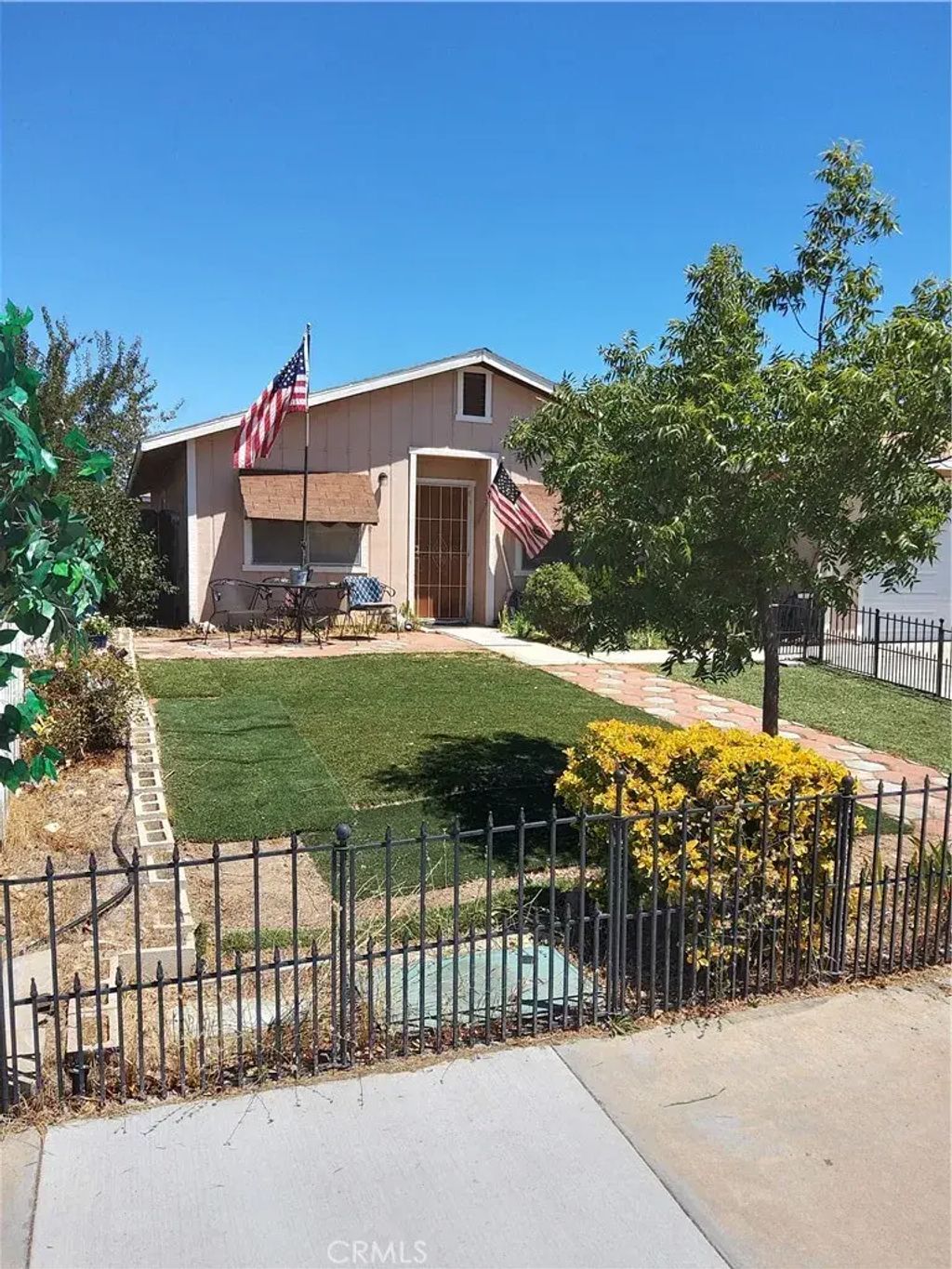 1560 Bonita Place, San Miguel