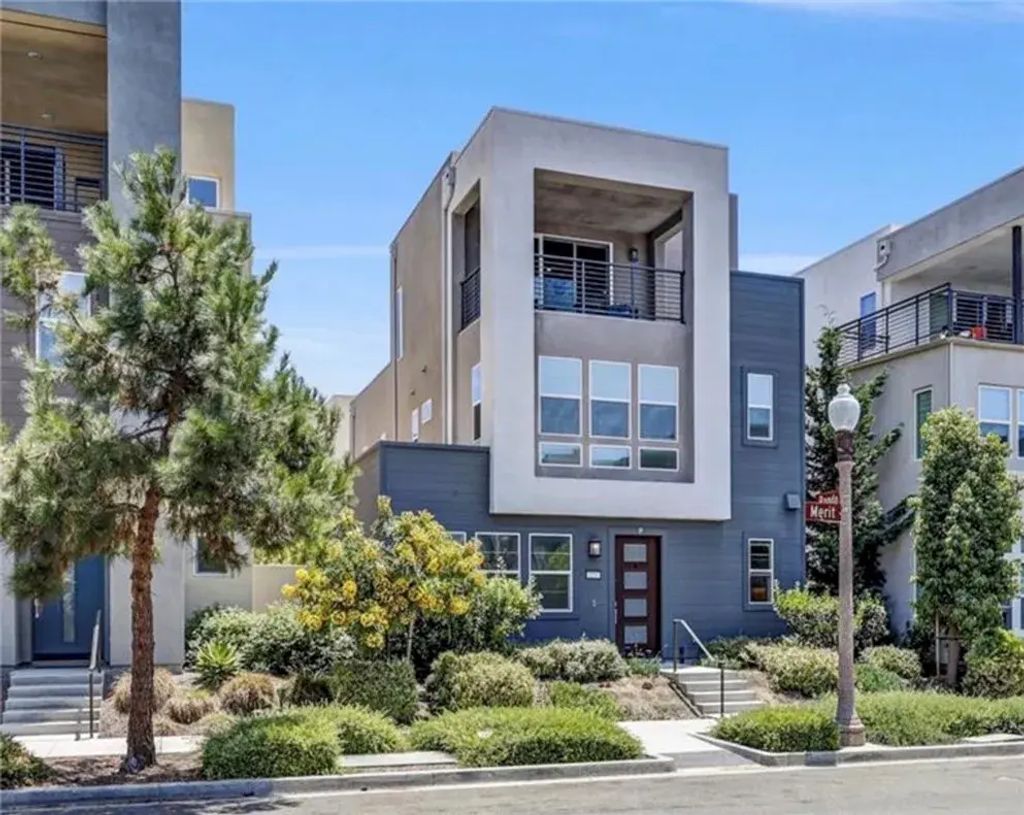 224 Merit, Irvine
