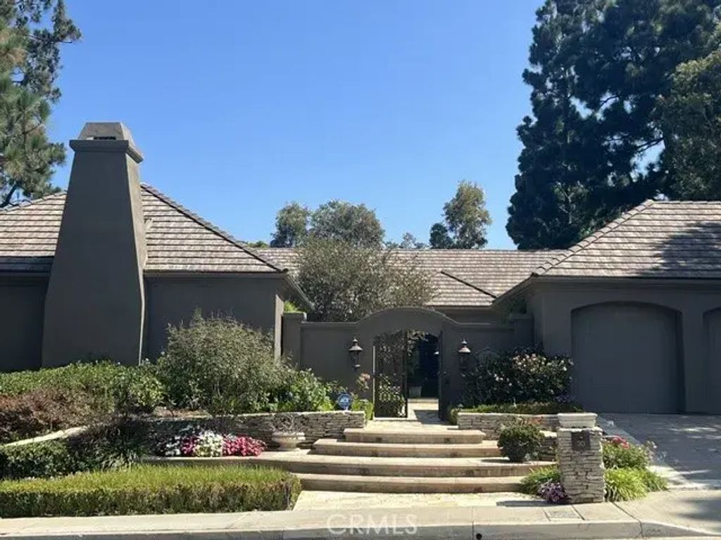 30 Burning Tree Lane, Newport Beach