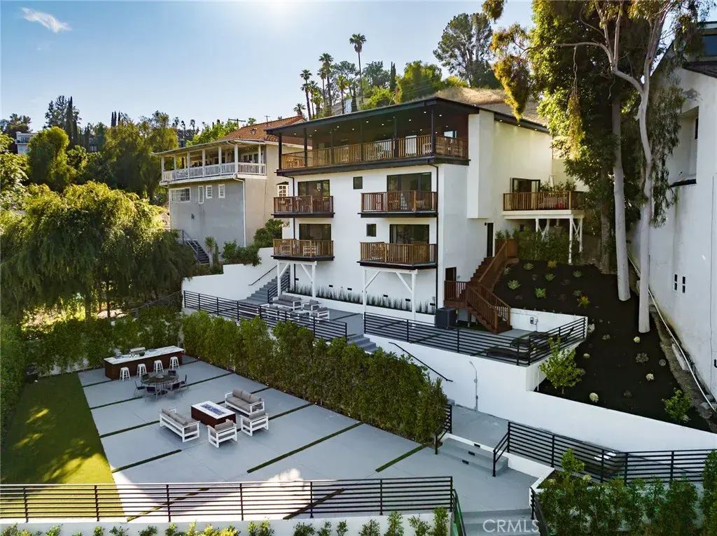 5150 Campo Road, Woodland Hills