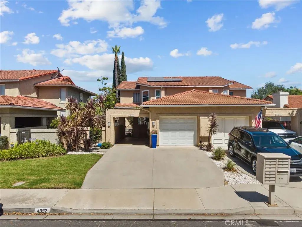 4852 Penrose, Moorpark