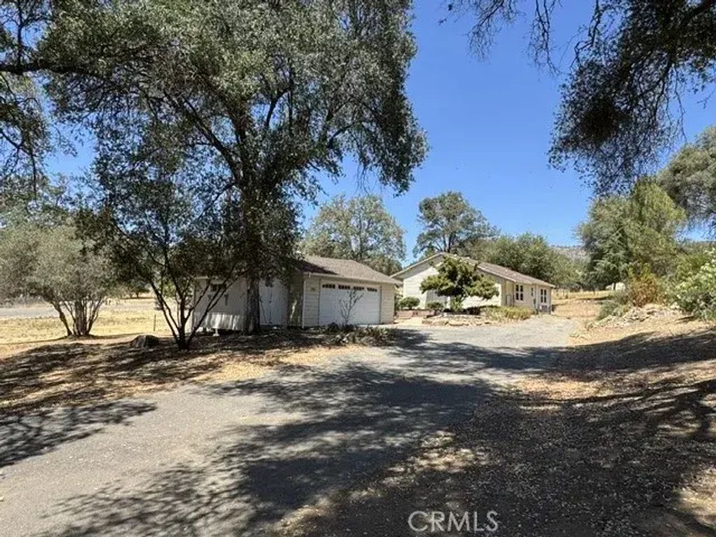 4544 Ben Hur, Mariposa