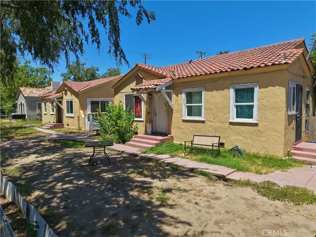210 17th Street, Bakersfield