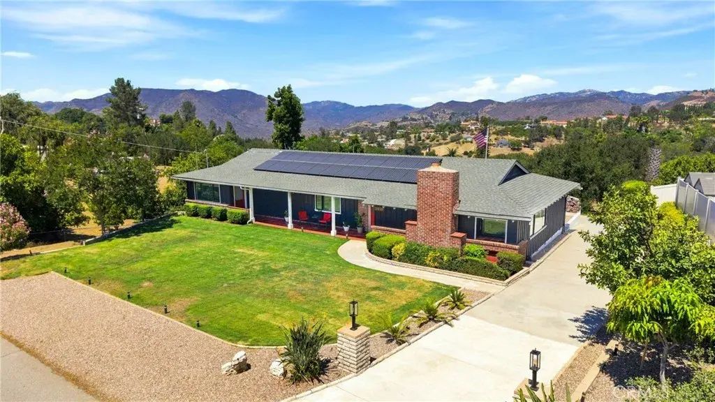 1019 Riverview Drive, Fallbrook