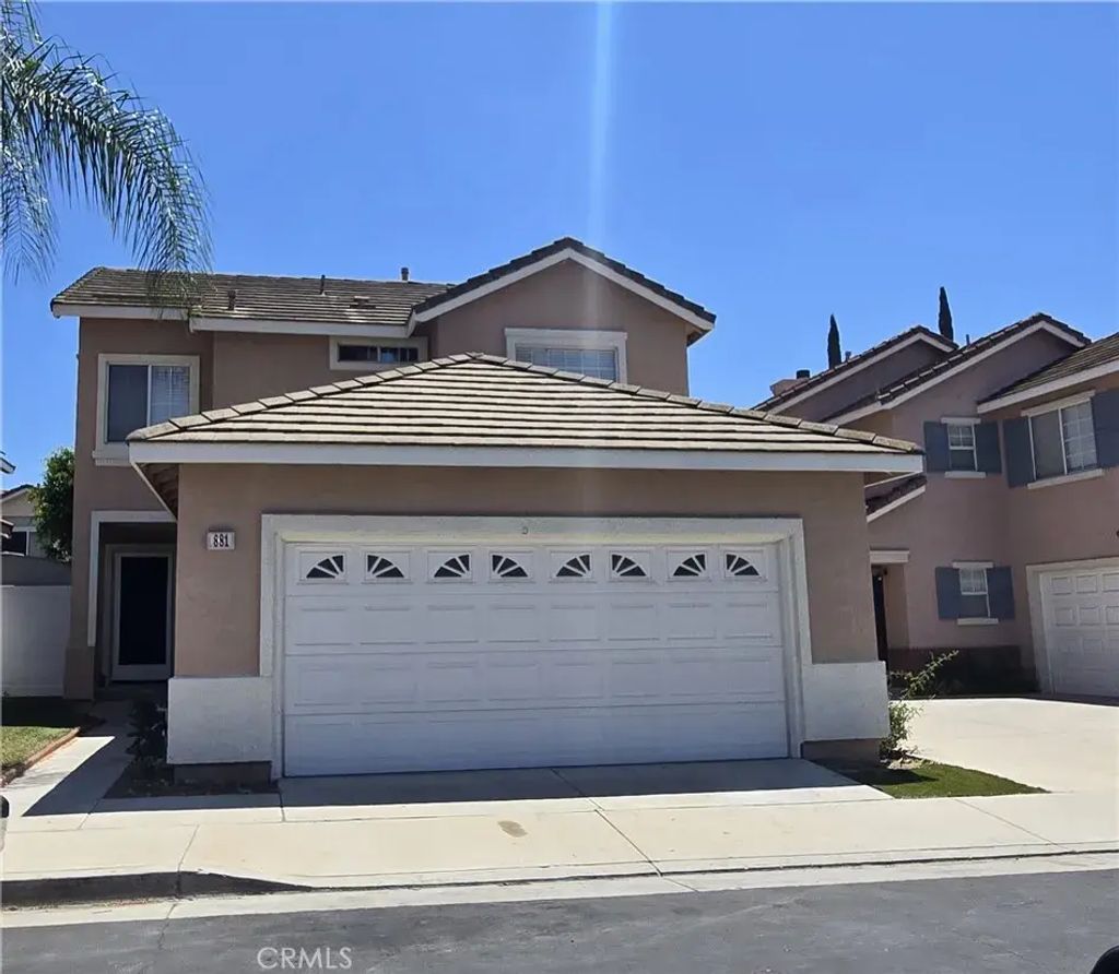 881 Bramble Lane, Corona