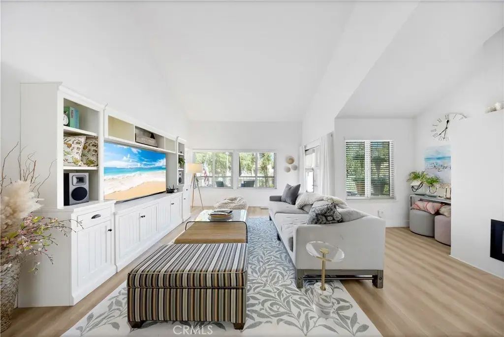26692 Manzanares, Mission Viejo