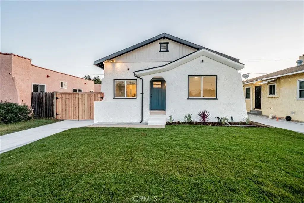 1315 E 55th, Long Beach