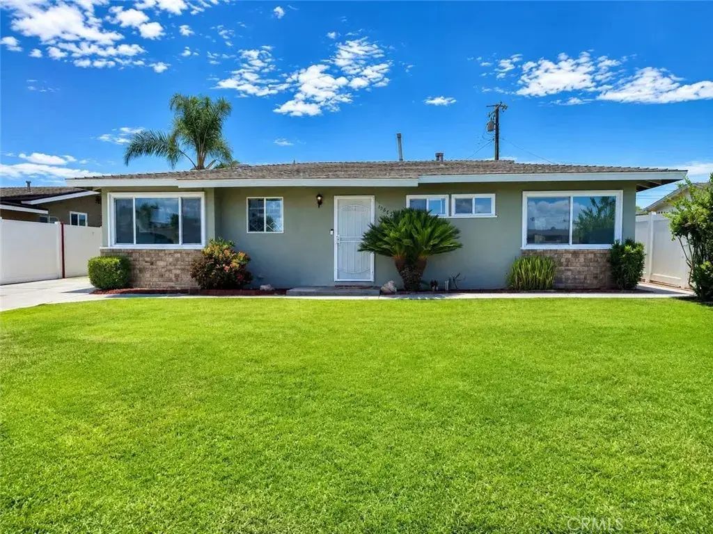 1065 S Prospero Drive, Glendora