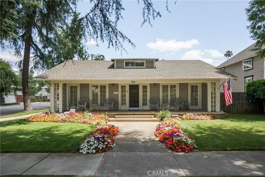 2411 3rd, La Verne