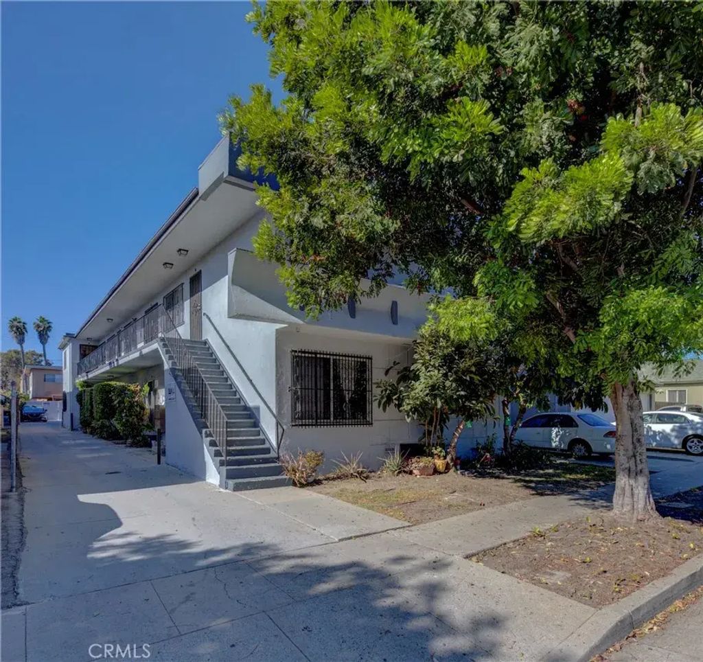 2615 Chariton Street, Los Angeles