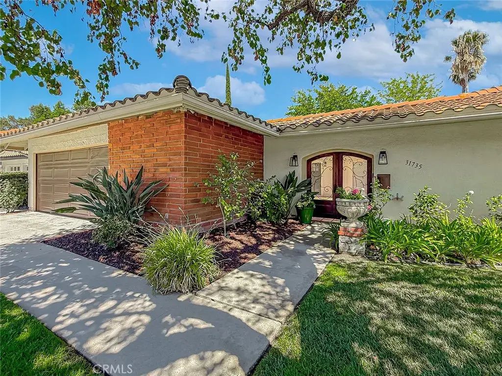 31735 Bainbrook Court, Westlake Village