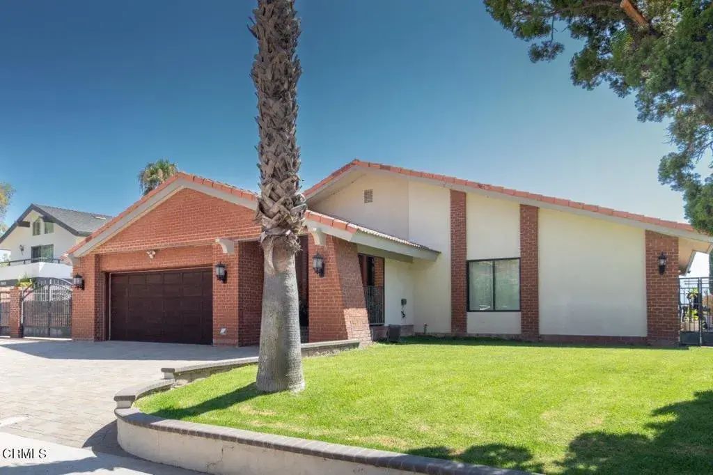 2906 Hawkridge Drive, La Crescenta