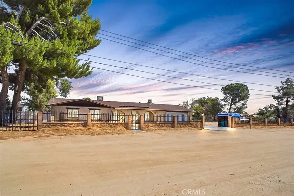 5141 W Avenue K14, Quartz Hill