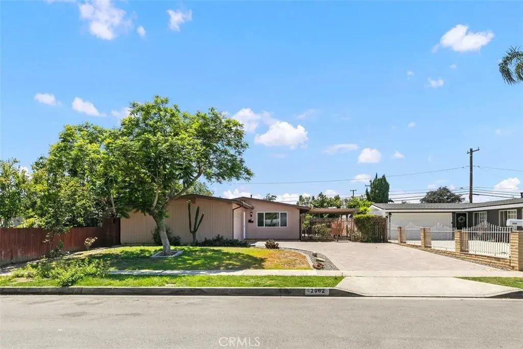 2062 S Rene, Santa Ana