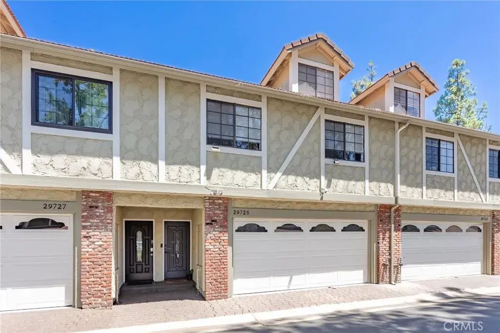 29725 Windsong, Agoura Hills