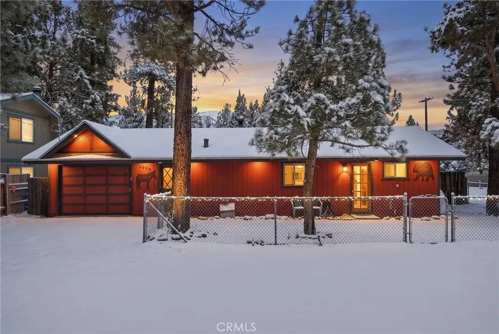 2099 4th Lane, Big Bear City