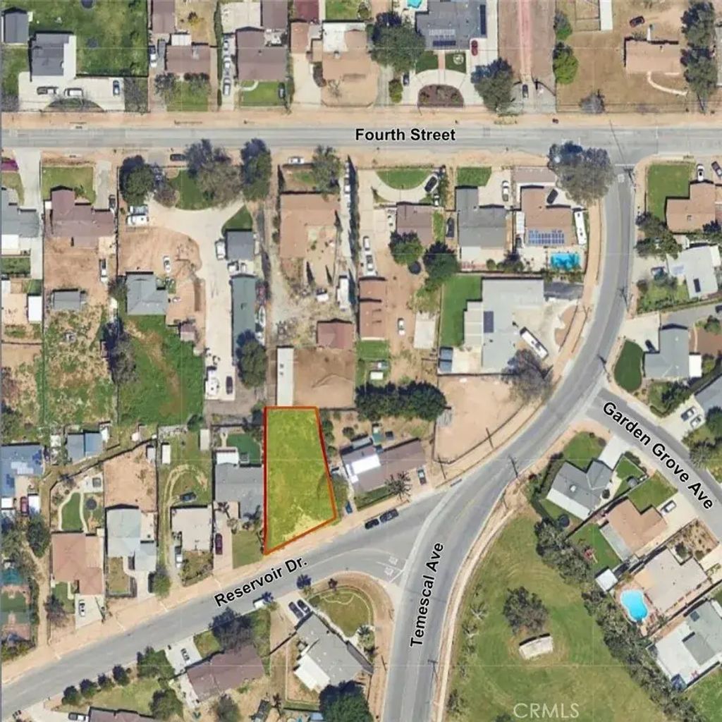 2830 Reservoir, Norco
