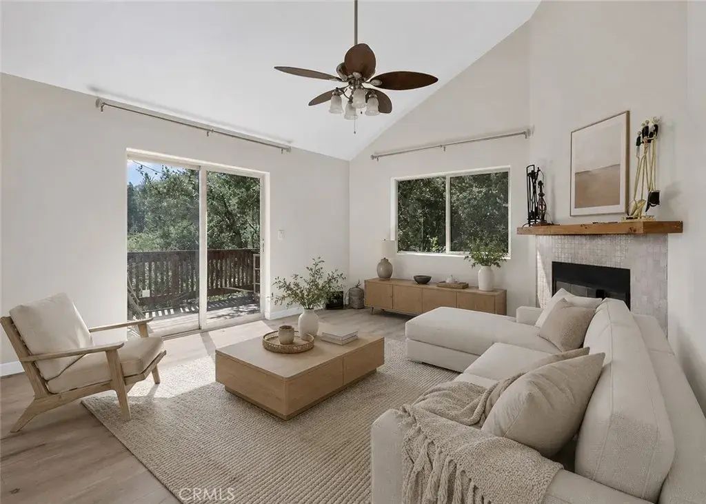 2001 Freeman Drive, Pine Mountain Club