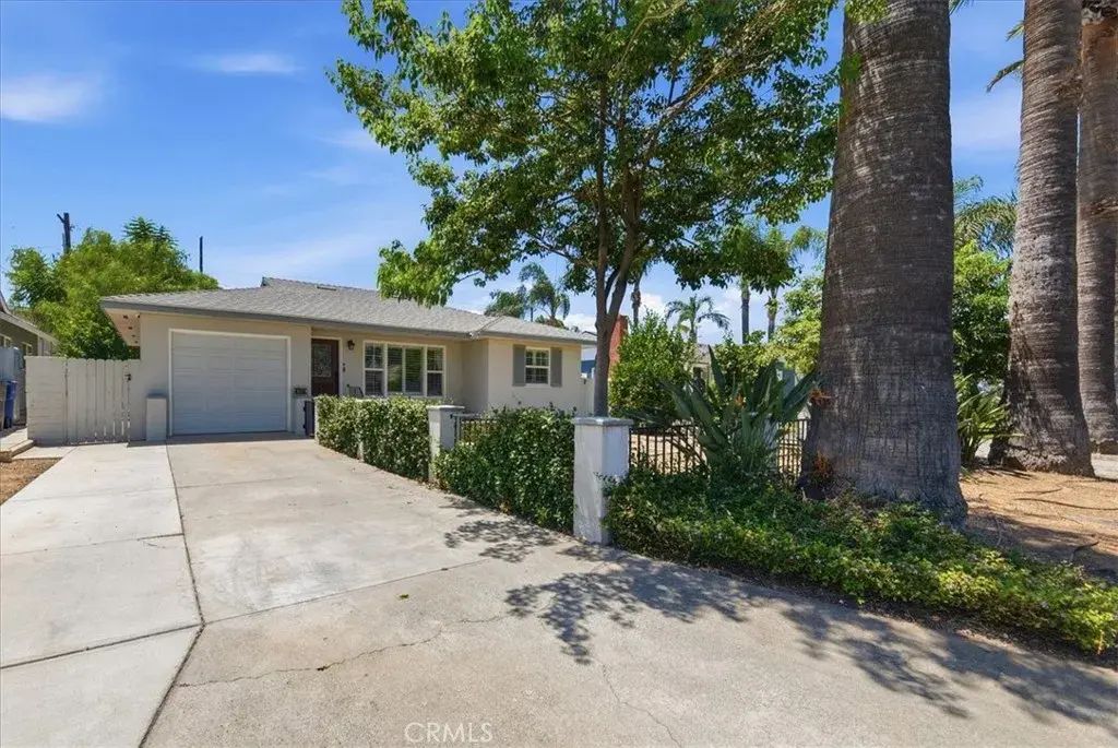 4158 Gardena Drive, Riverside