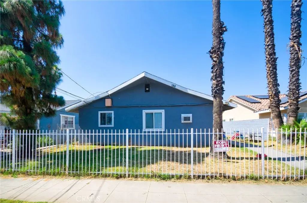 188 E 11th Street, San Bernardino