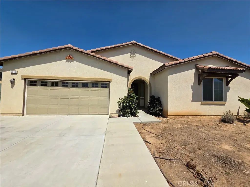 3253 Quarry, Riverside