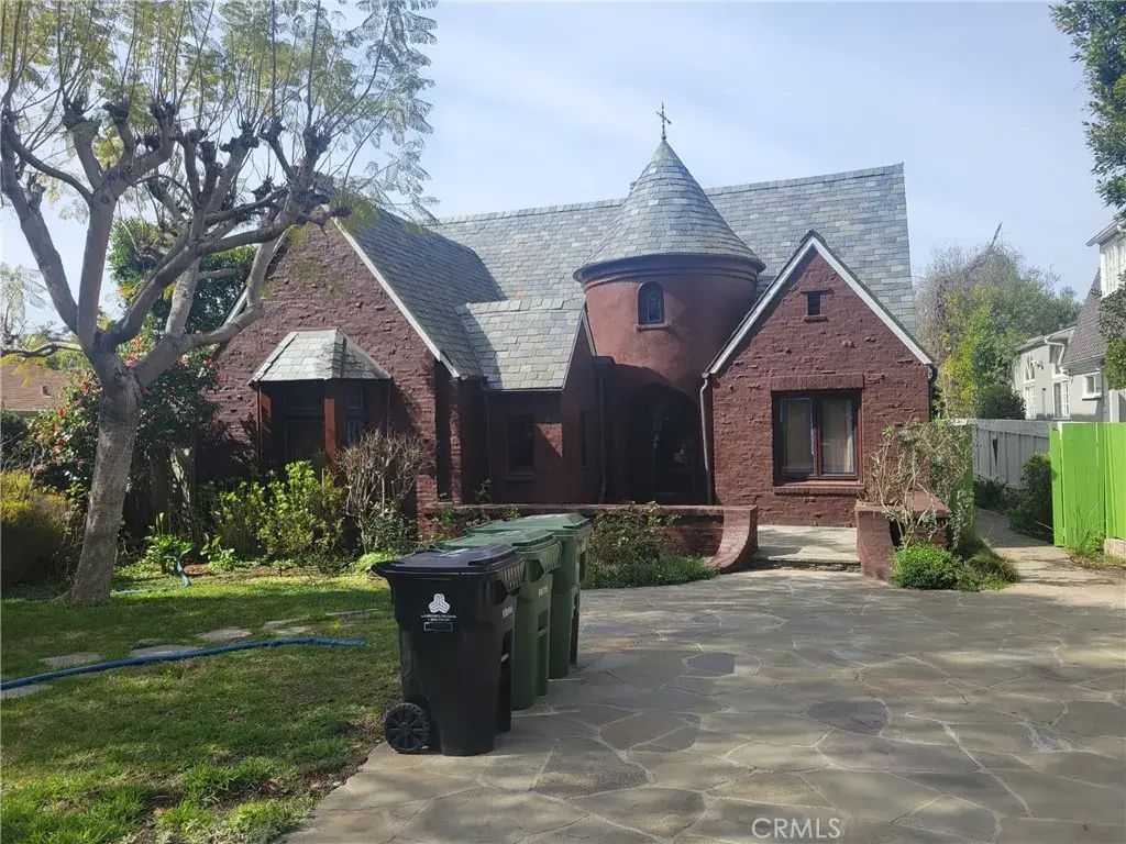 247 S Carmelina, Los Angeles