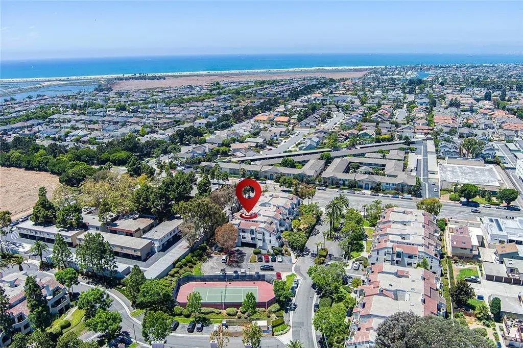 5032 Dorado Drive 202, Huntington Beach