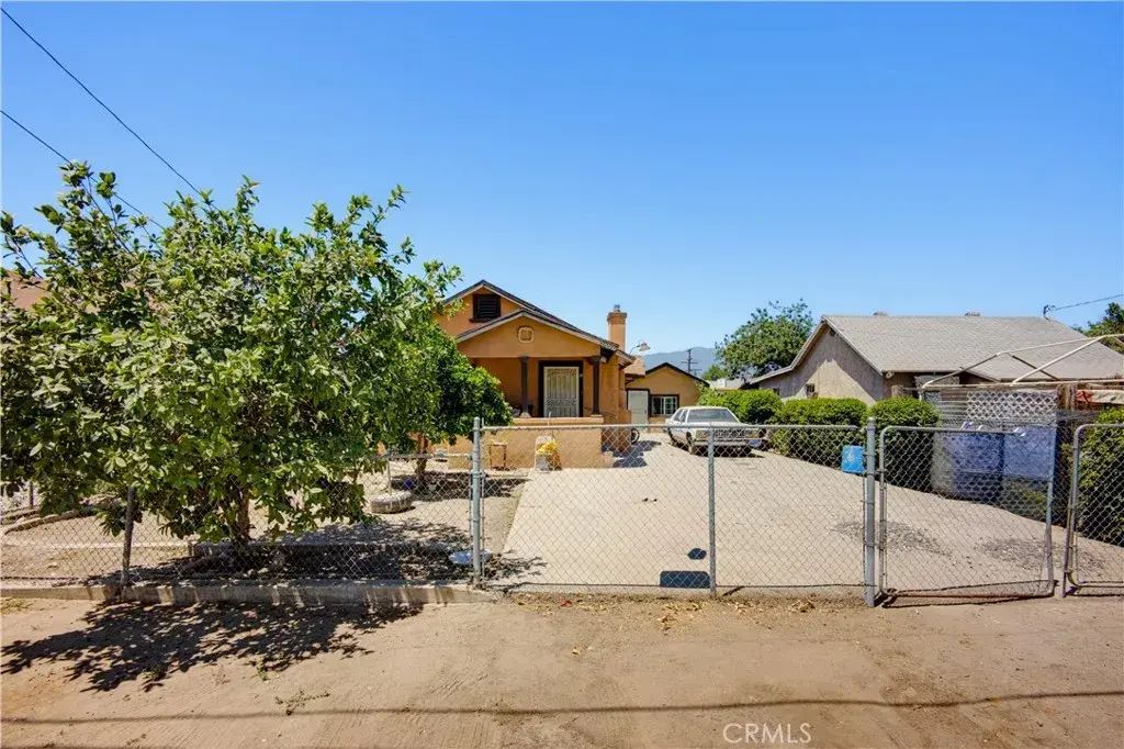24226 Monterey Avenue, San Bernardino