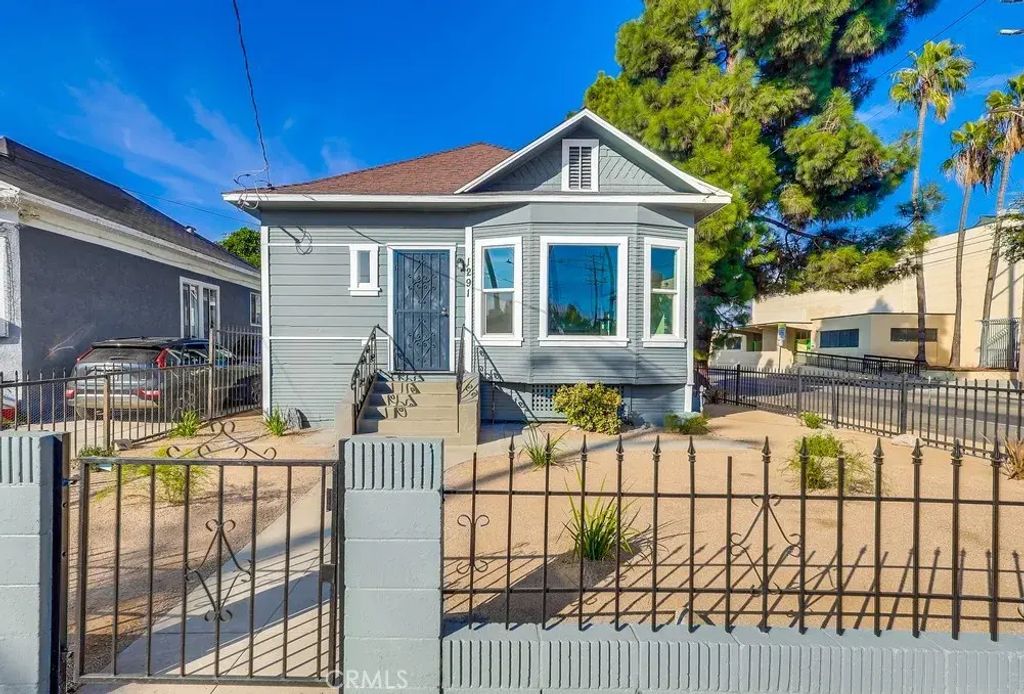 1291 E 40th, Los Angeles