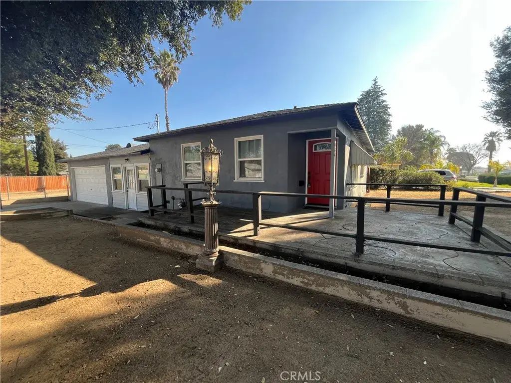 1086 Palm Avenue, Beaumont