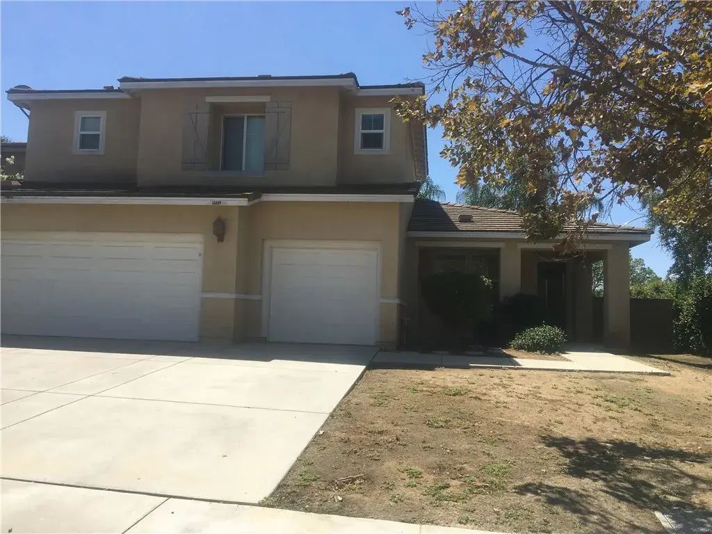 13337 Babbling Brook, Corona